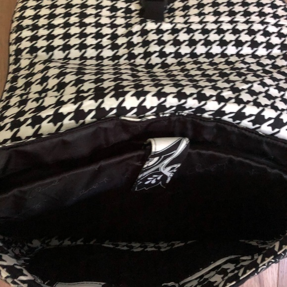 Vera Bradley messenger laptop bag - Picture 3 of 3